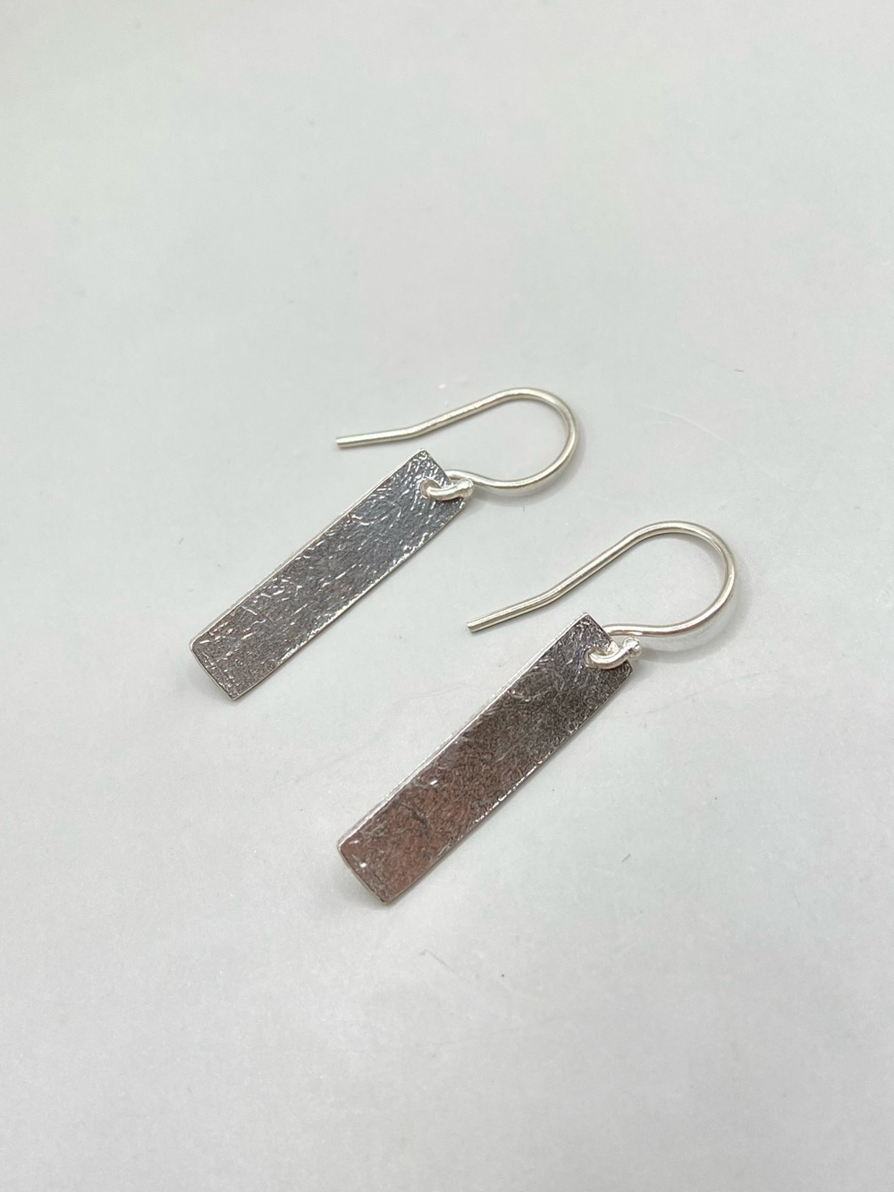 Silpada Albuquerque Textured Rectangle Dangle Earrings W3372 - Picture 4 of 5